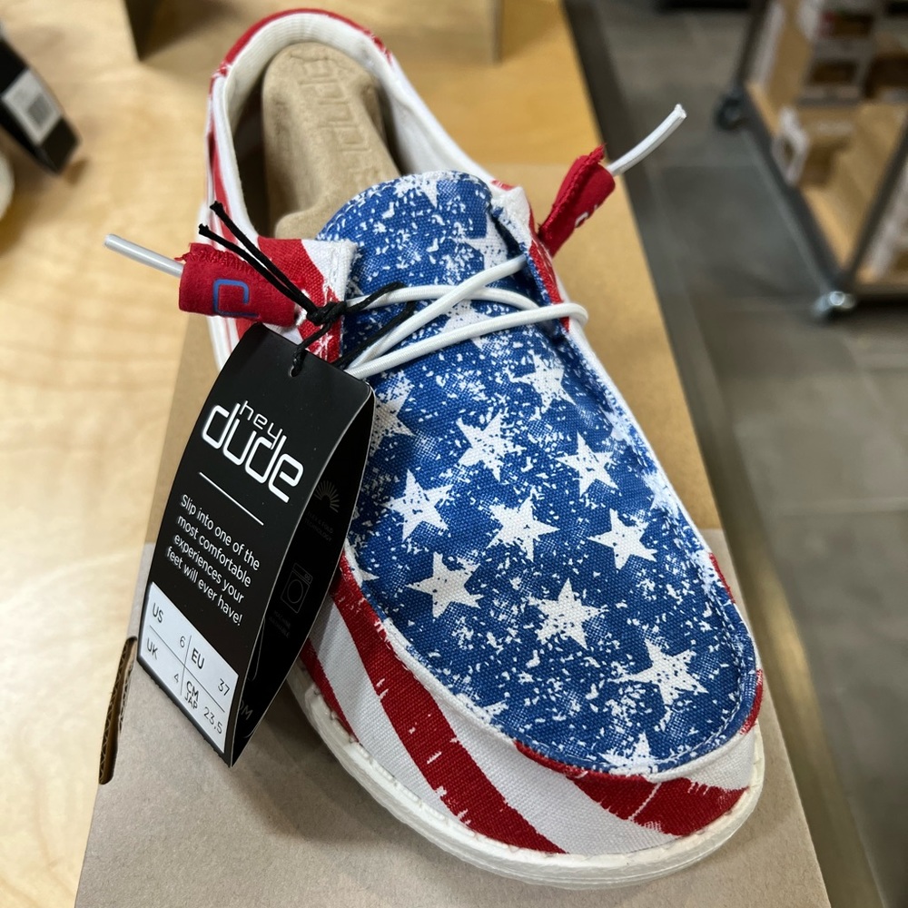 Wendy Hey Dude Star Spangled